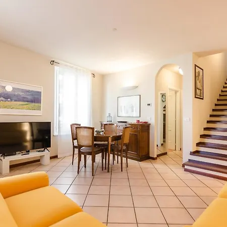 Flat 13: Elegante E Luminoso Con Terrazzo Privato Apartment Bologna